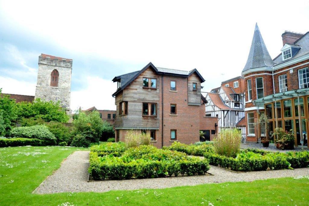 Minster View Apartment At Talbot Court, Йорк Екстериор снимка